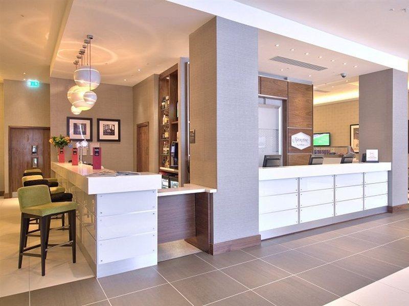 Готель Hampton By Hilton London Кройдон Екстер'єр фото